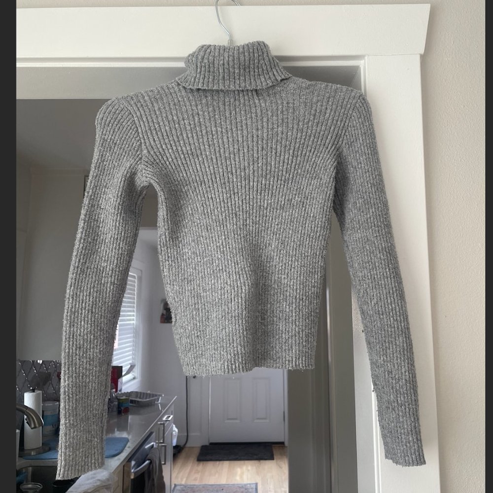 Urban Outfitters basic grey turtleneck